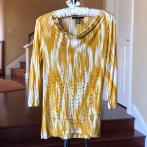 Ikat pattern, embellished with rivets top size SP